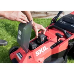 SKIL 20V Grasmaaier 0140BA Brushless 43cm + 2 Accu's 4,0Ah + Snellader -Tuingereedschap 123 1458
