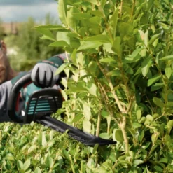 Bosch 18V Heggenschaar AHS 50-20 (zonder Accu) 23 Bosch 18V Heggenschaar AHS 50-20 (zonder Accu) -Tuingereedschap 123 1626