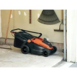 Black & Decker BLACK+DECKER 36V Grasmaaier CLM3825L2 38 Cm Incl. Accu + Lader -Tuingereedschap 123 238