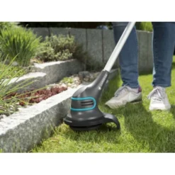 Gardena 14,4V Trimmer SmallCut Li-23R 22cm Incl. 2,0Ah Accu + Lader 10 Gardena 14,4V Trimmer SmallCut Li-23R 22cm Incl. 2,0Ah Accu + Lader -Tuingereedschap 123 461